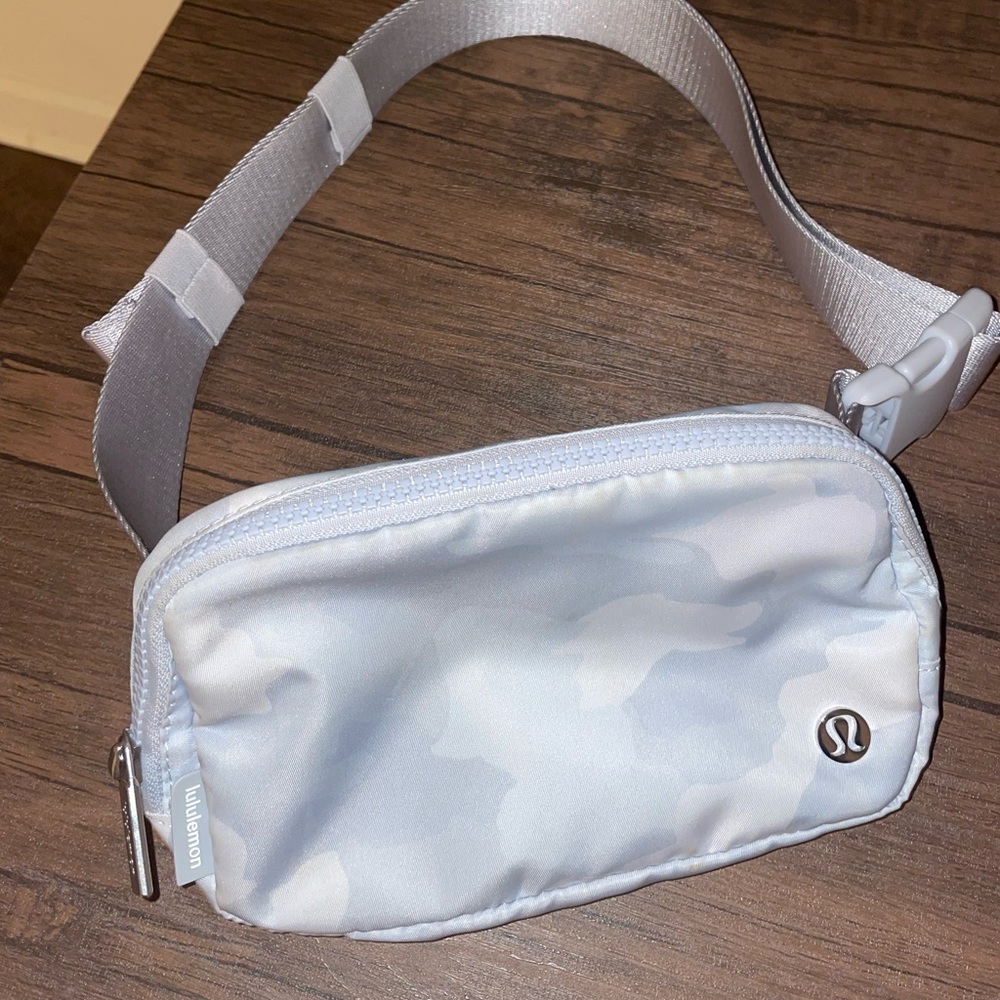 Everywhere Belt Bag Lululemon